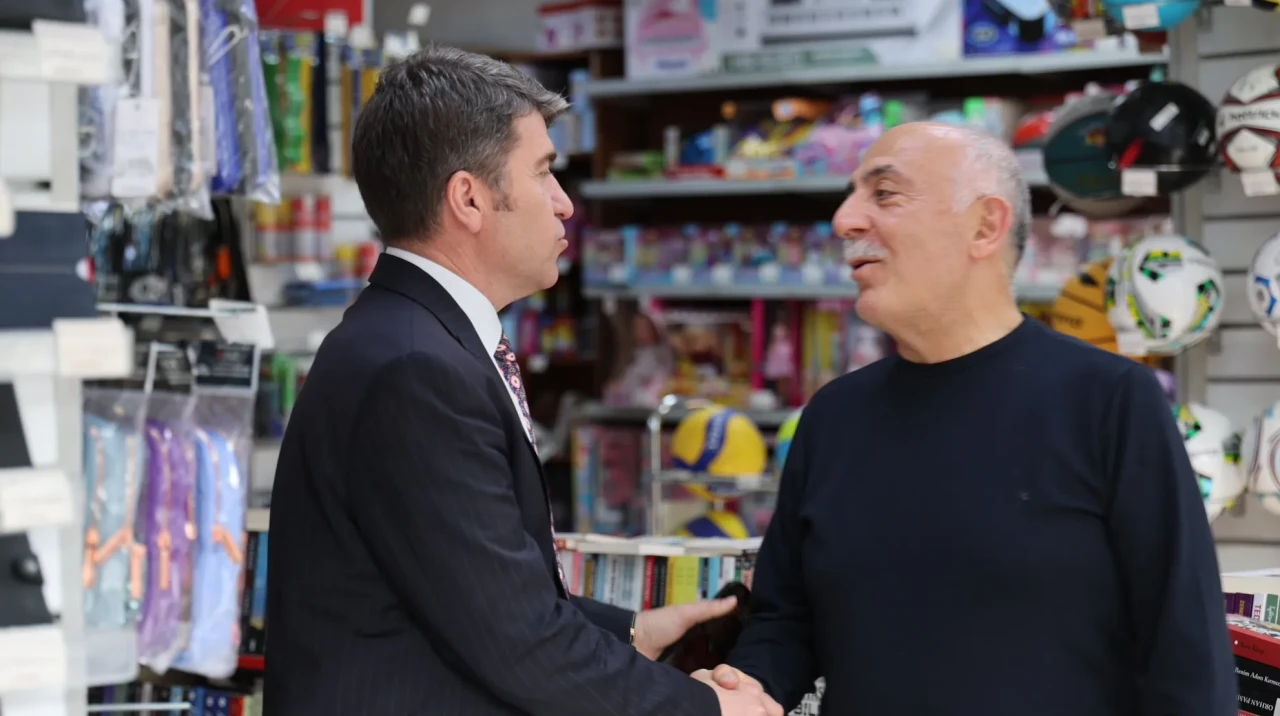 Amasya’da Gönül Ziyaretleri: Vali Bakan Sahada