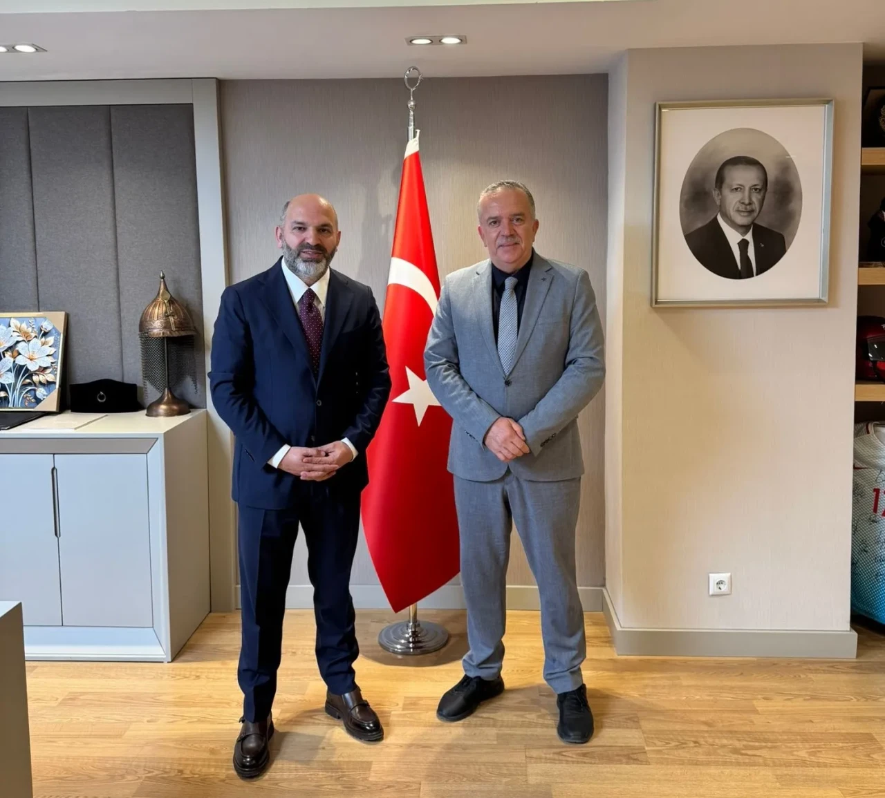 Rektör Turabi’den RTÜK Üyesi Davulcu’ya Ziyaret