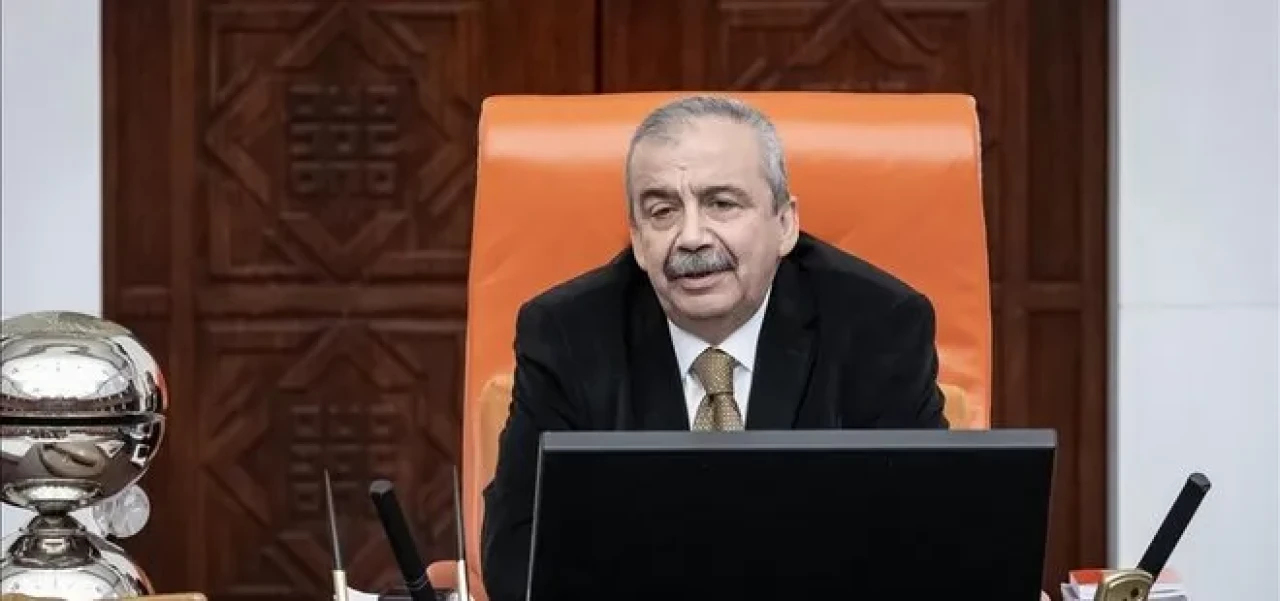 Sırrı Süreyya Önder Hayatını Kaybetti