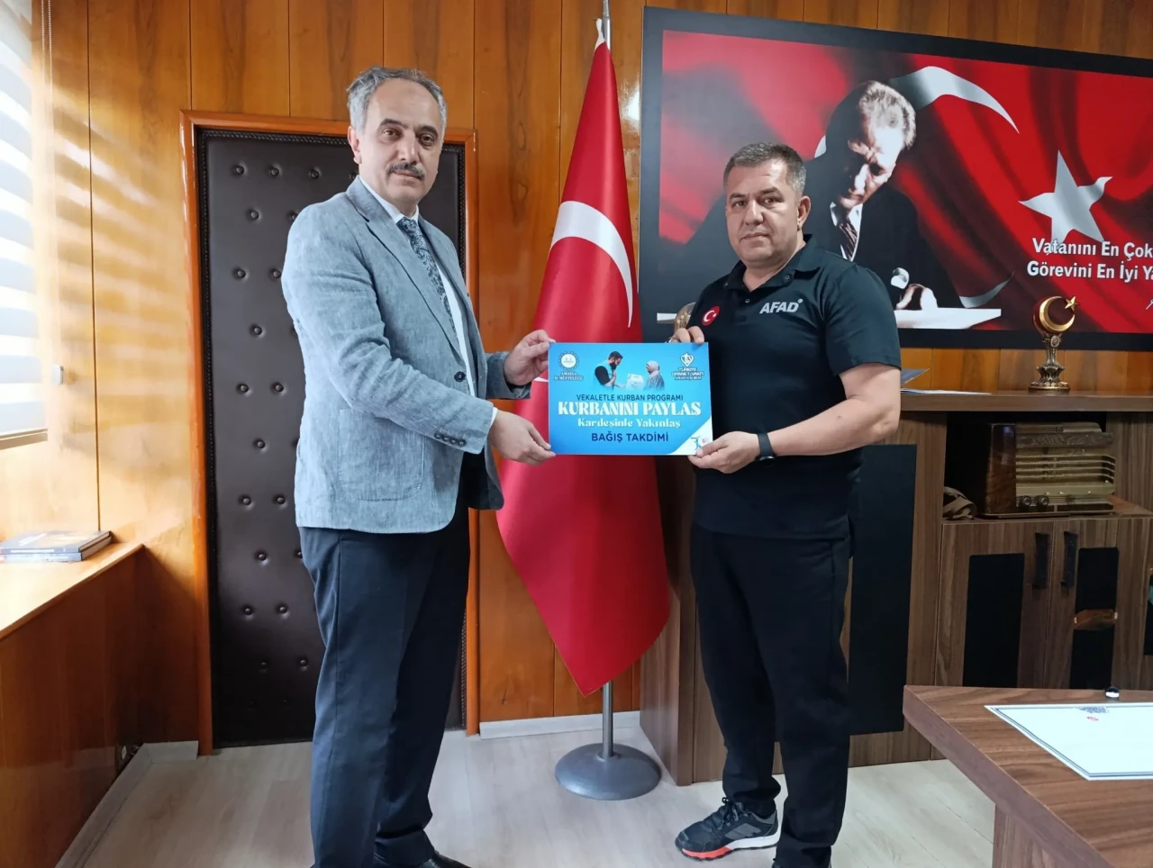 AFAD İl Müdürü Sarıçiçek’ten Anlamlı Bağış: “Kurbanını Paylaş Kardeşinle Yakınlaş”