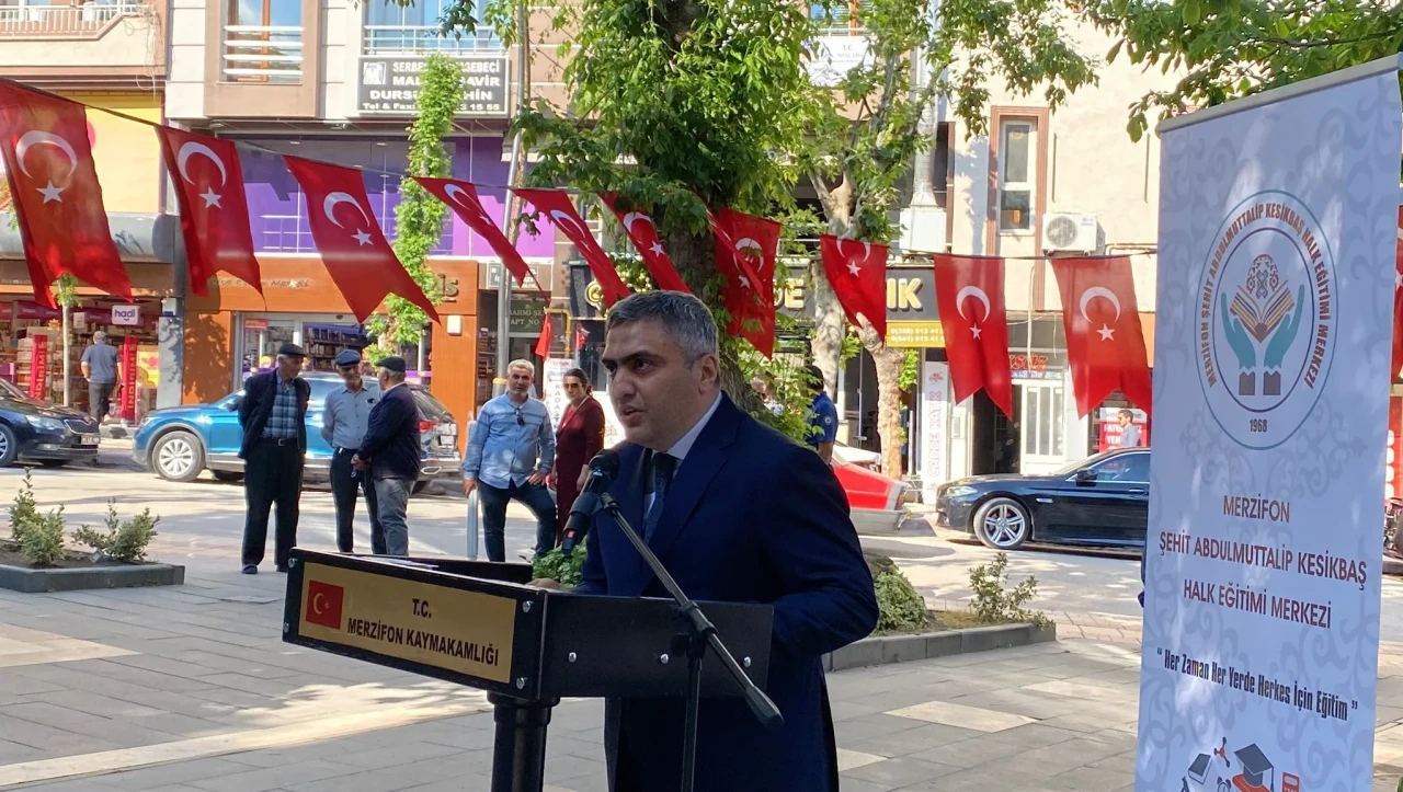 Kaymakam Karaaslan; "4000 Kişiye Eğitim, Türkiye’de İlk 10 Başarısı!"