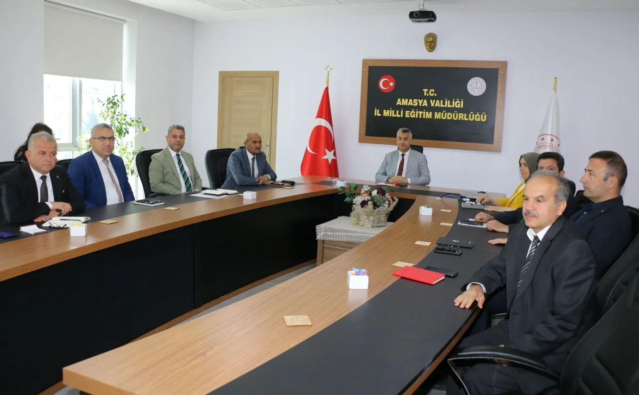 Amasya'da Haftalık Eğitim Toplantısı Gerçekleşti