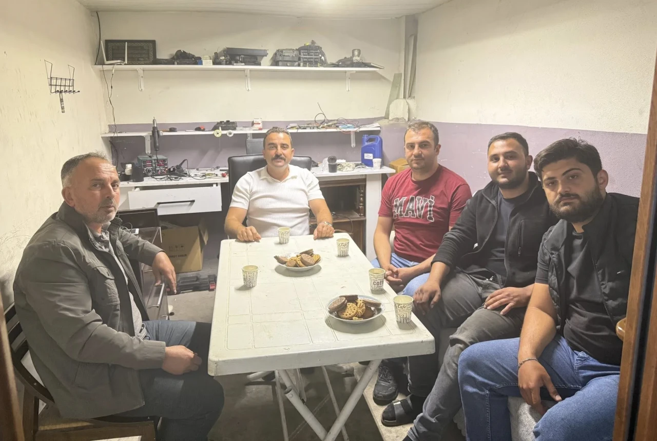 Genç Girişimcilere Destek: Merzifon Gençlerinden Ahmet Burak Yurduseven’e Hayırlı Olsun Ziyareti