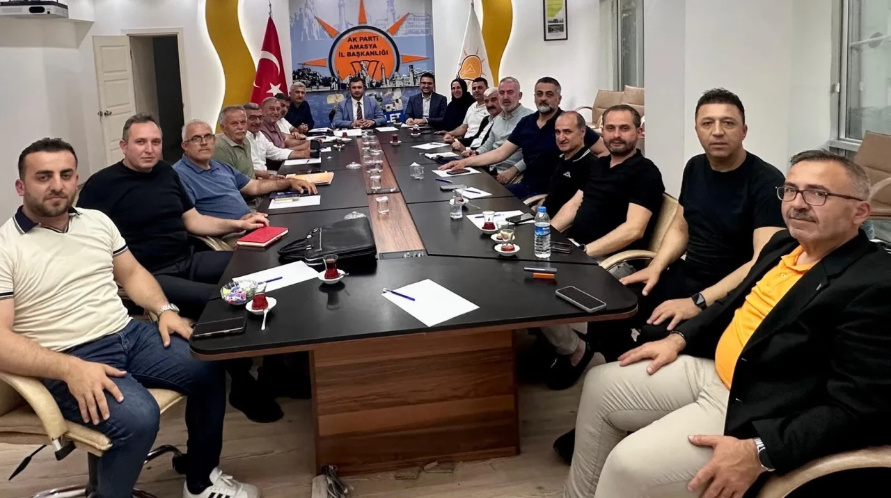 AK Parti Amasya İl Başkanlığı Yürütme Kurulu Toplantısı Gerçekleştirildi
