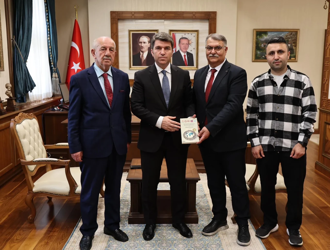 Amasya Derneklerinden Vali Önder Bakan’a Ziyaret
