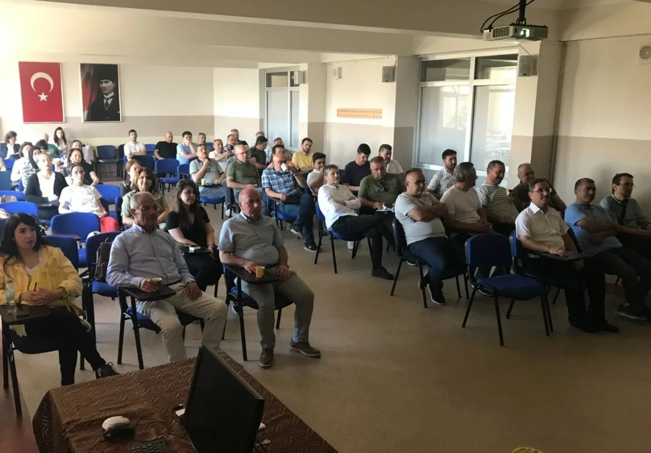 İlçe Millî Eğitim Müdürü Ahmet Yozgat’tan Öğretmenlere Mesleki Çalışma Ziyareti