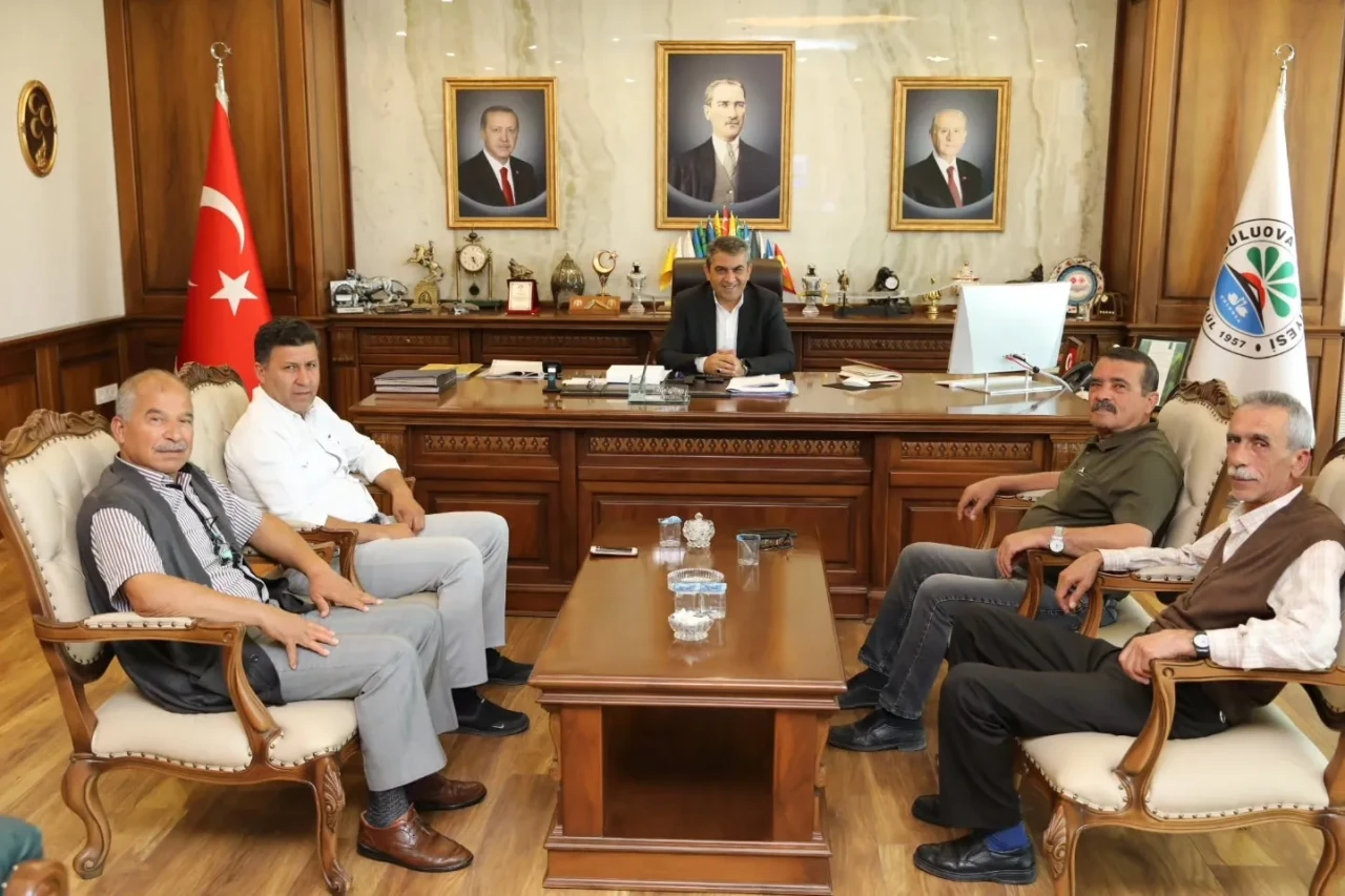 Minibüsçüler Kooperatifinden Başkan Uzun’a Nezaket Ziyareti