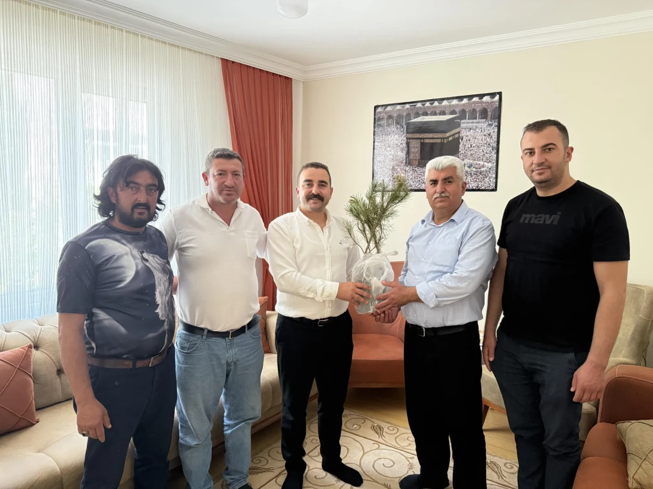Merzifon Gençlerinden Şehit Sedat Kurt’un Ailesine Duygusal Ziyaret