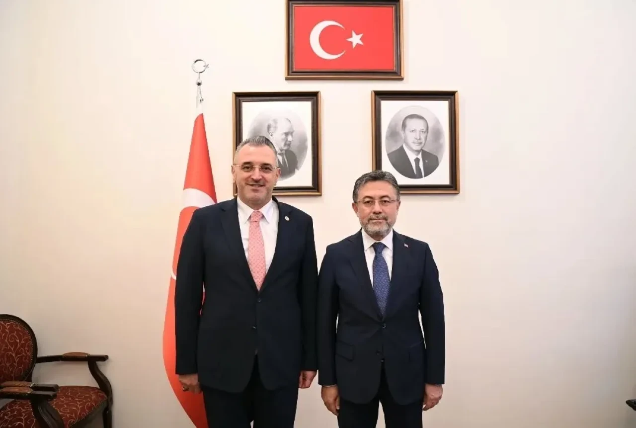Milletvekili Hasan Çilez’den Tarım ve Orman Bakanı İbrahim Yumaklı’ya Ziyaret