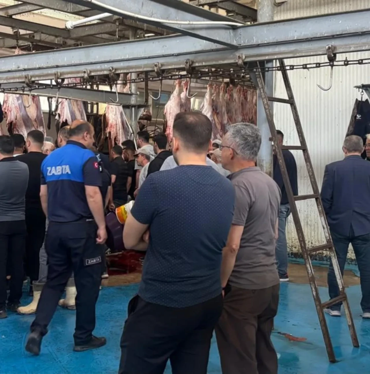 Suluova Belediyesi Kurban Kesim Noktalarında Denetimlerini Sürdürüyor