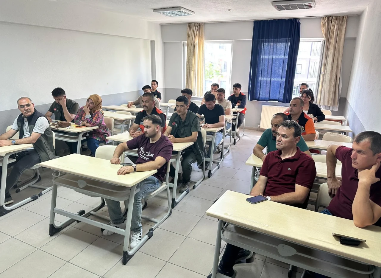 Osmancık’ta Orman Personeline Yangın ve İş Güvenliği Eğitimi
