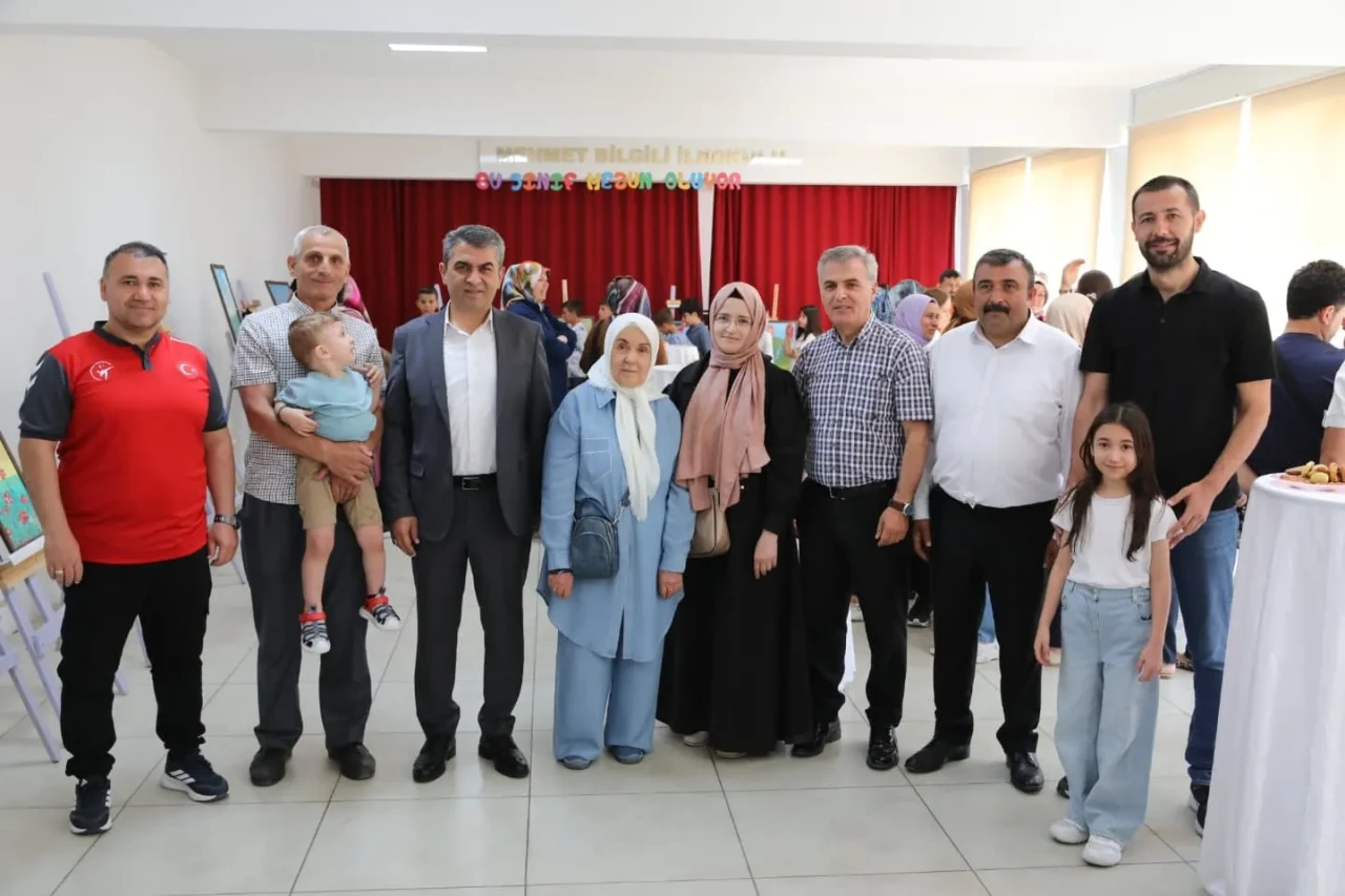 Suluova’da Sanatın Kalbi Bu Sergide Attı