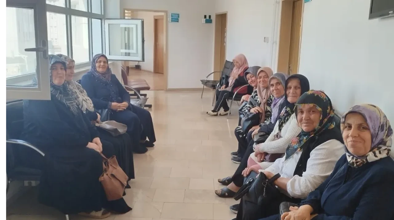 Taşova’dan Gelen Kadınlara Ücretsiz Kanser Taraması Yapıldı!