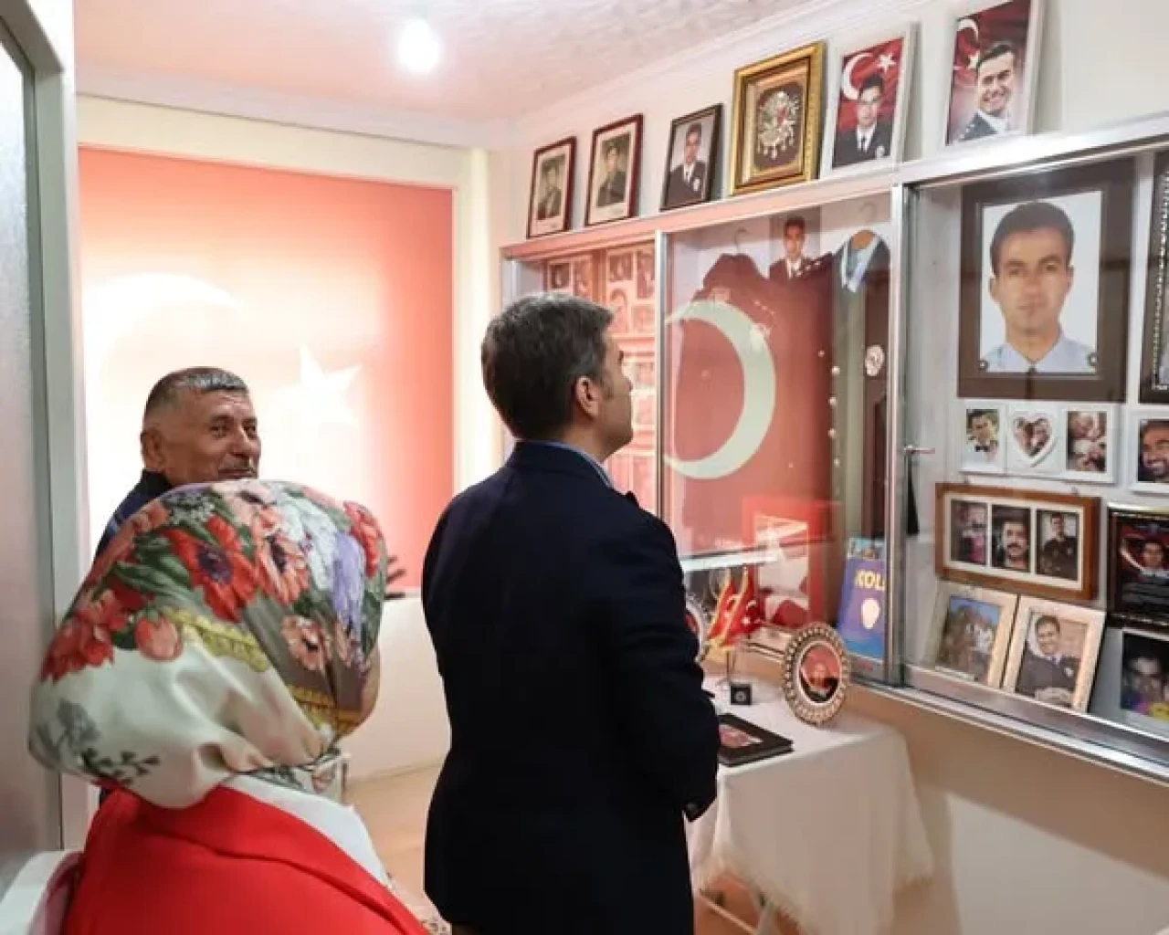 Vali Önder Bakan’dan Kurban Bayramı Dolayısıyla Şehit Ailesine Ziyaret