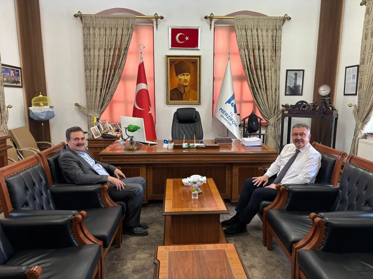 AK Parti Amasya Milletvekili Haluk İpek’ten Merzifon Belediyesi’ne Ziyaret