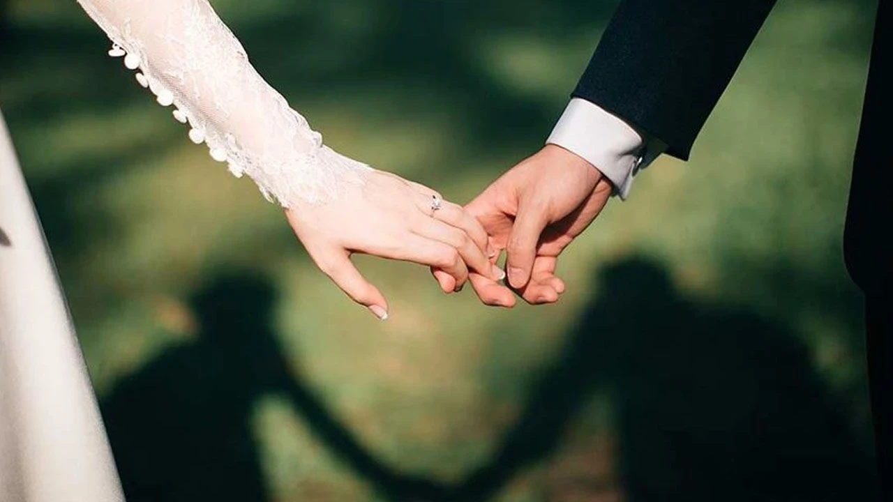 Doğum Yapanın Kredi Borcu Silinecek! Evlilik Kredisine Yeni Düzenleme