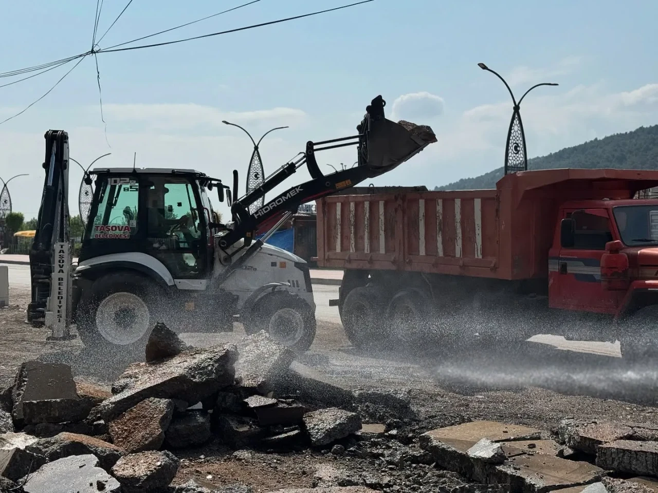 Taşova’da Trafik Düzenlemesi Başladı