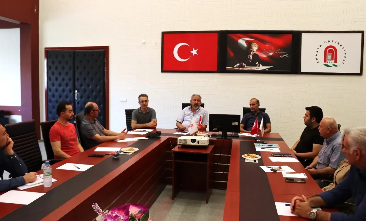 Amasya Üniversitesi'nde İş Güvenliği İçin Önemli Adım: Yeşilırmak Yerleşkesi Kurulu İlk Toplantısını Gerçekleştirdi