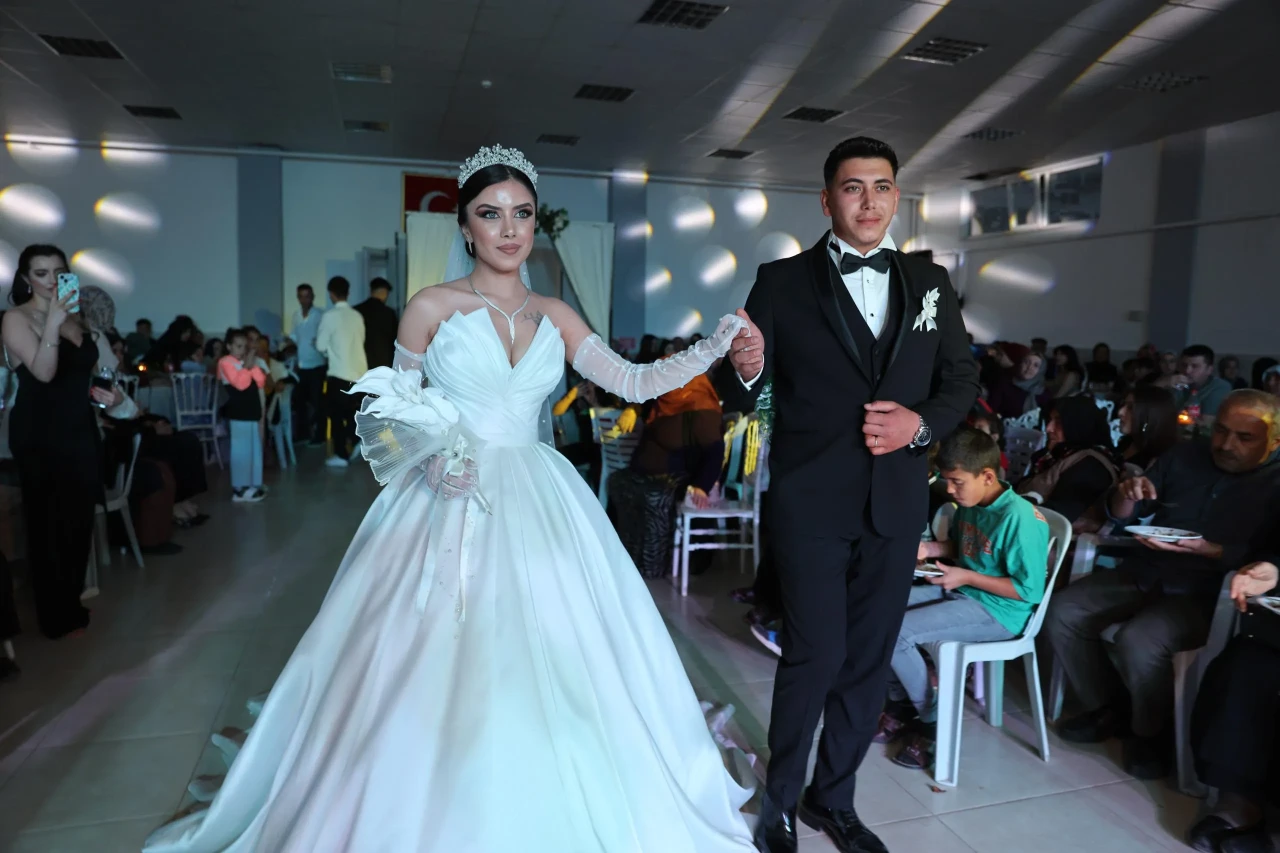 Elif Narin – Batuhan, bir ömür boyu mutluluğa "evet" dedi
