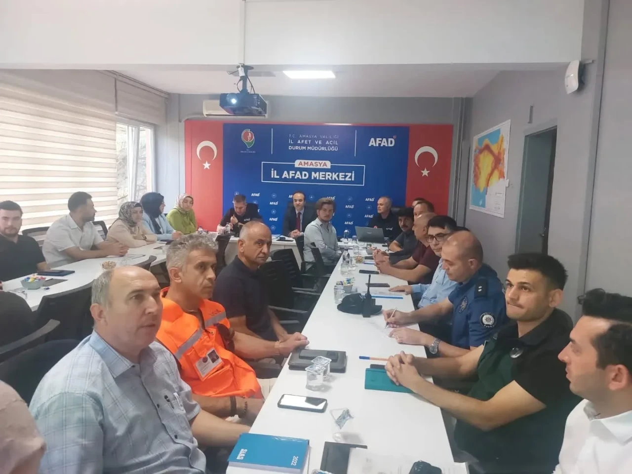 Amasya’da Afetlere Karşı Yol Haritası Masaya Yatırıldı
