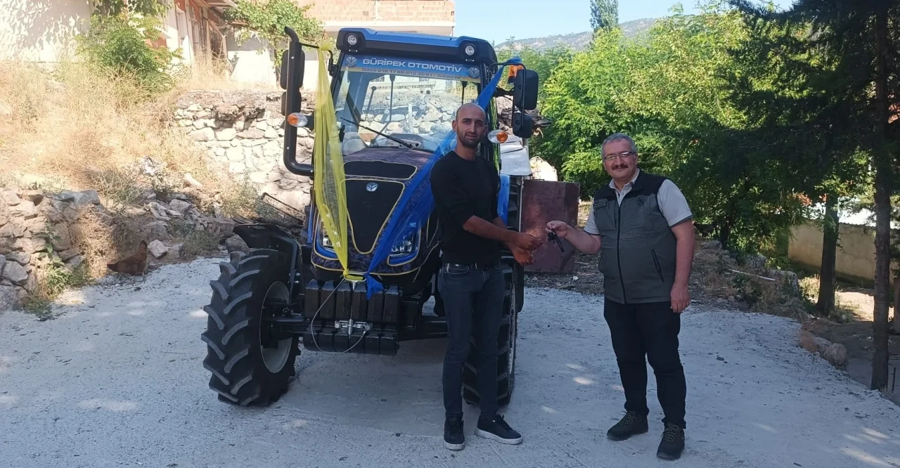 Amasya’da ORKÖY’den Orman Köylüsüne 1 Milyon TL Faizsiz Traktör Kredisi