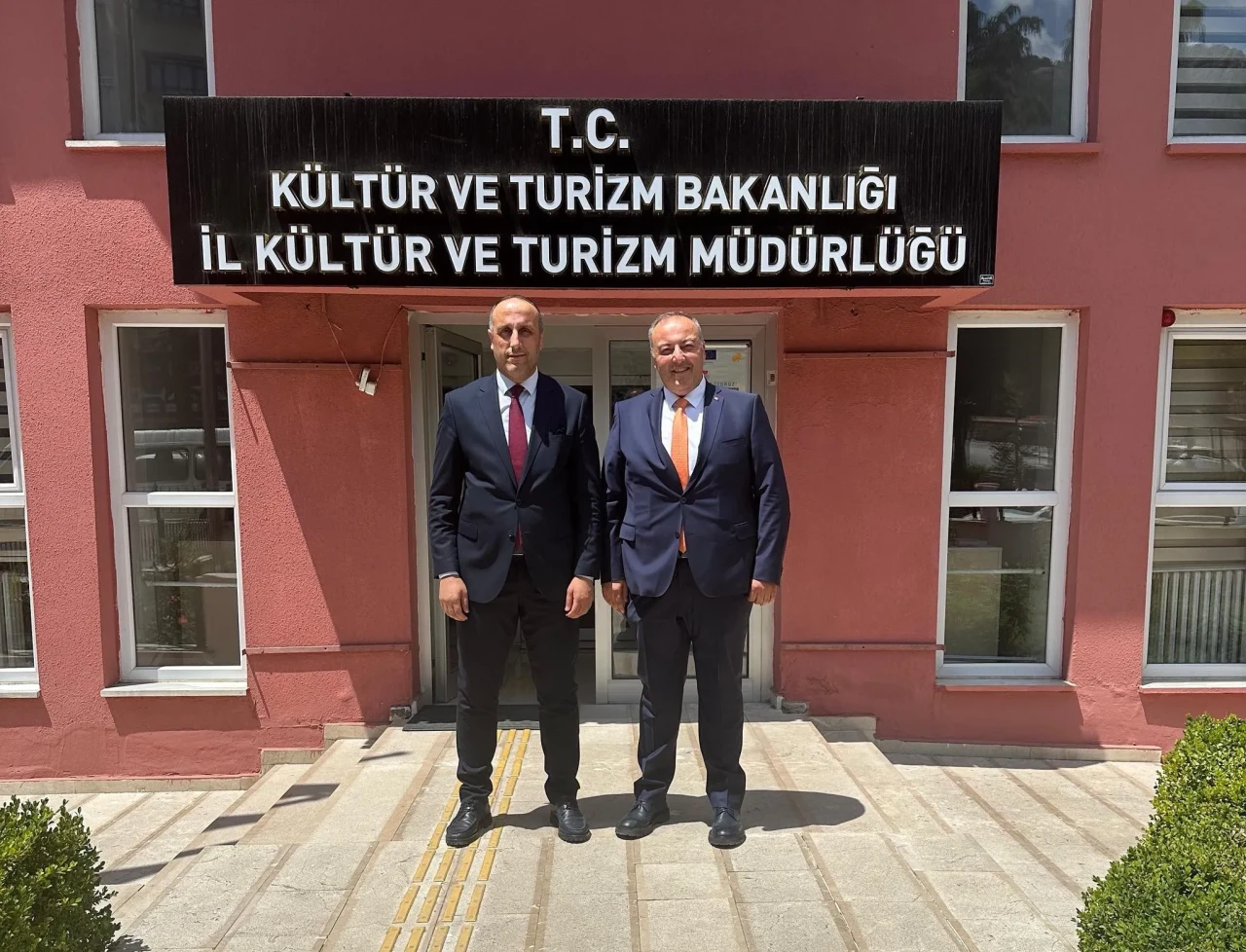 Mehmet Köse’den İl Müdürü Yaser Ergün’e Hayırlı Olsun Ziyareti