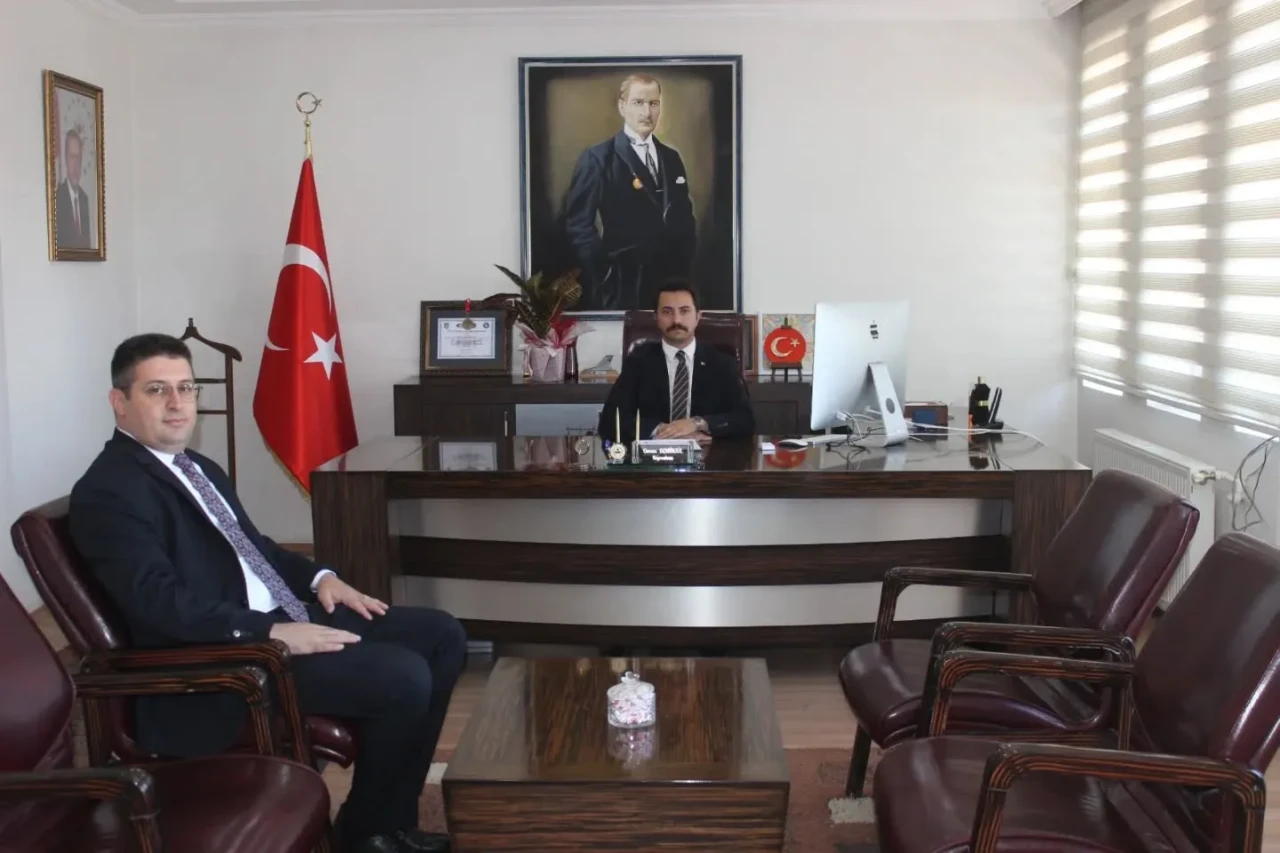 Ziraat Bankası Göynücek Şube Müdürü Volkan Kantar’dan Kaymakam Demirgül’e Ziyaret