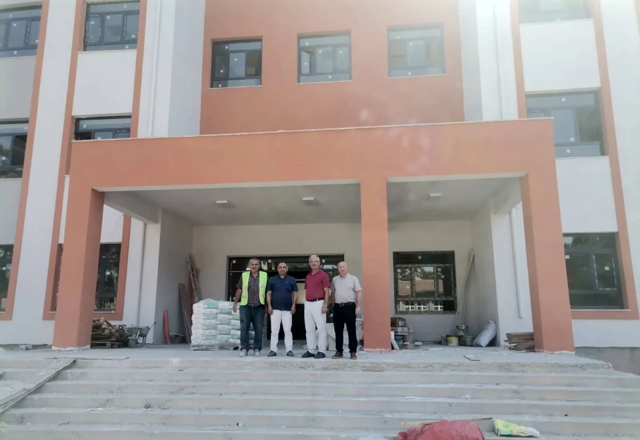 Yeni Okul Yükseliyor: Ziya Paşa Kız MTAL İnşaatı Planlandığı Gibi Devam Ediyor