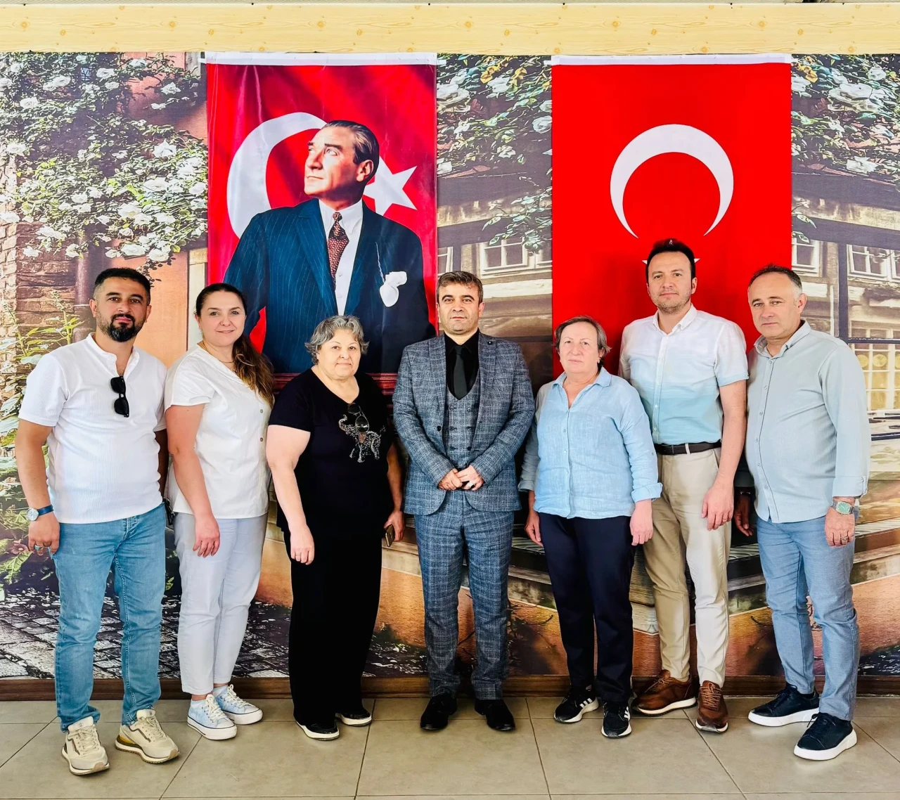 Mali Müşavirler’den Ceylan’a veda yemeği