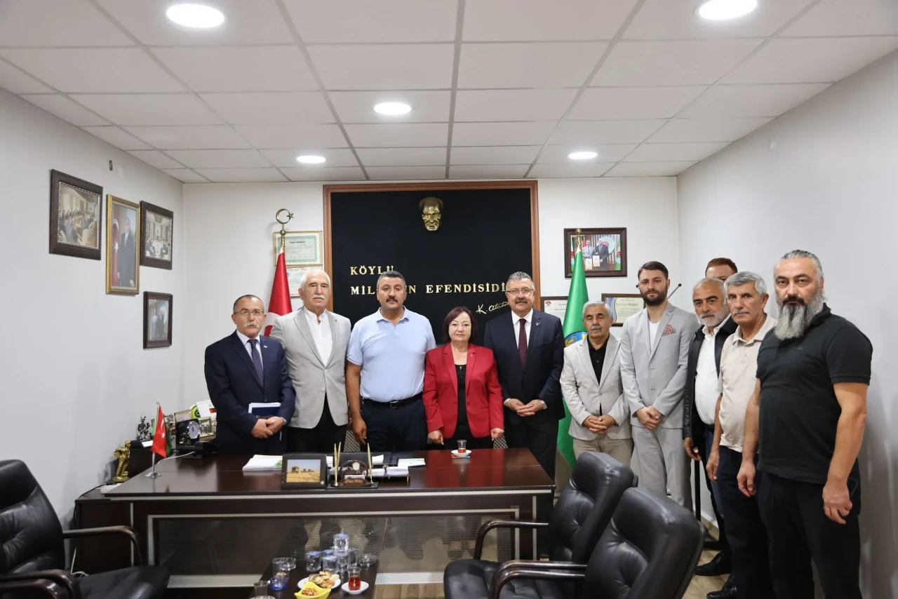 CHP Heyetinden Merzifon Ziraat Odası’na Ziyaret: Çiftçinin Sorunları Gündeme Geldi