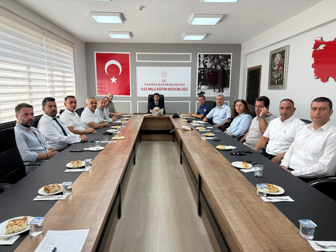 Taşova’da “Hayat Boyu Öğrenme” Komisyonu Toplandı