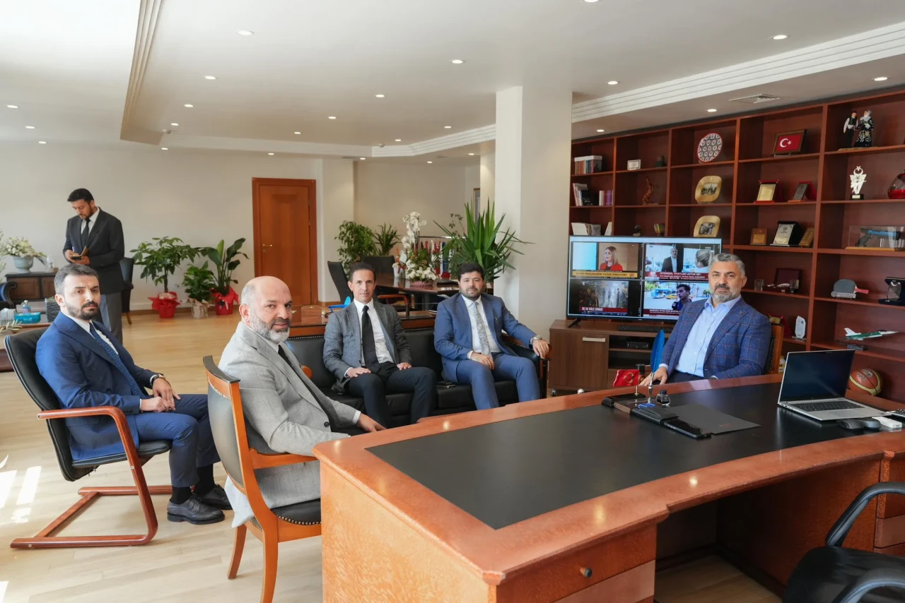 RTÜK Başkanı, Üst Kurul Üyesi Hasan Davulcu'ya Hayırlı Olsun Ziyaretinde Bulundu