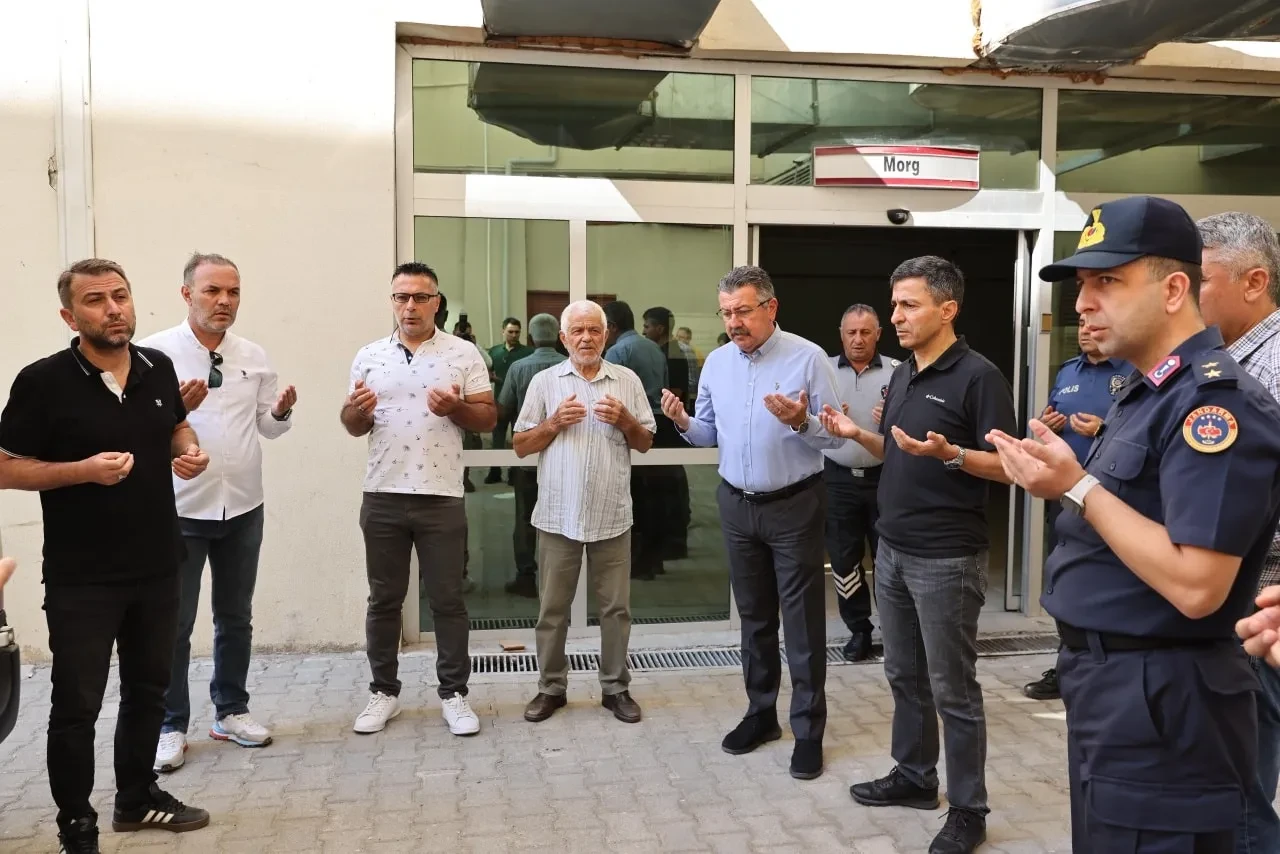 Emekli Polis Memuru İshak Sel, Dualarla Son Yolculuğuna Uğurlandı