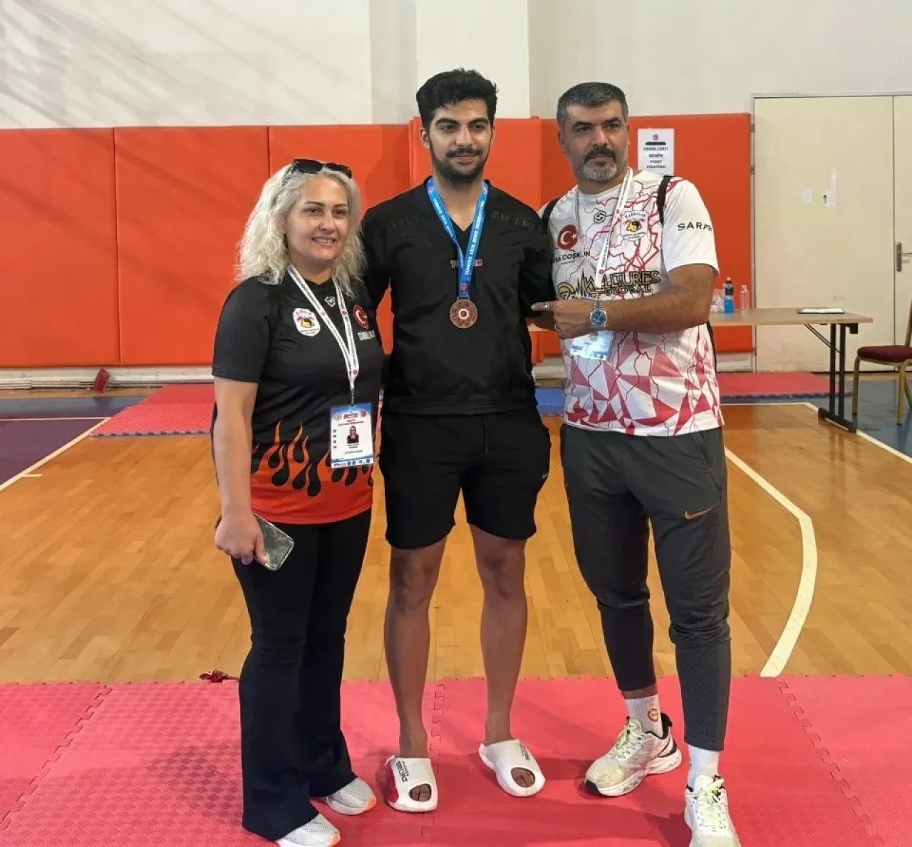 Başkan Kargı’dan Kickboks Sporcusuna Tebrik