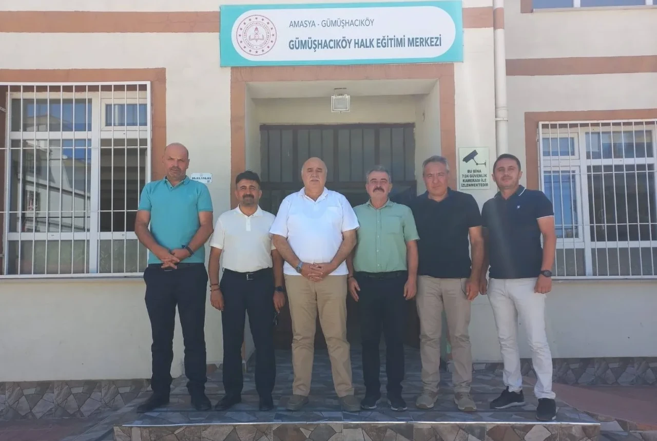 Eğitimde Yeni Dönemin Adımları: Gümüşhacıköy’de Yeni Müdürlere Hayırlı Olsun Ziyareti