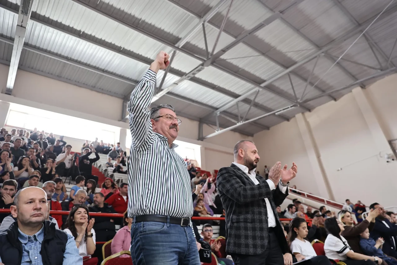 Varoşlardan ‘Altunay’ Çıkışı!