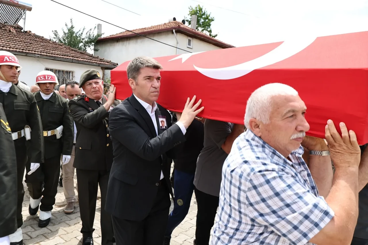 Kore Gazisi Halil Kanar Amasya'da Son Yolculuğuna Uğurlandı