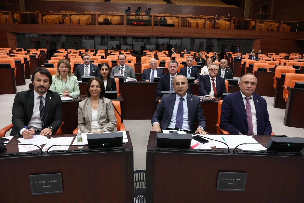 Vekil Karagöz, "Sağlık Kanunlarında Değişiklik İçin Çalışmalarımız Sürüyor"