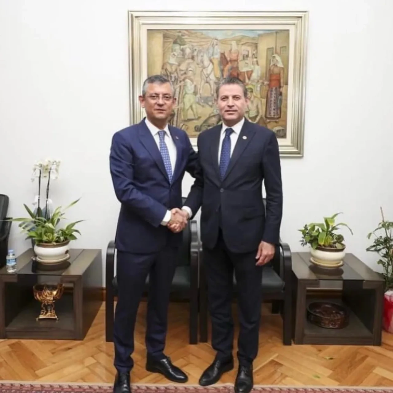 CHP’li Karagöz’den Sert Tepki: “Özgür Özel Türkiye’nin Vicdanıdır”