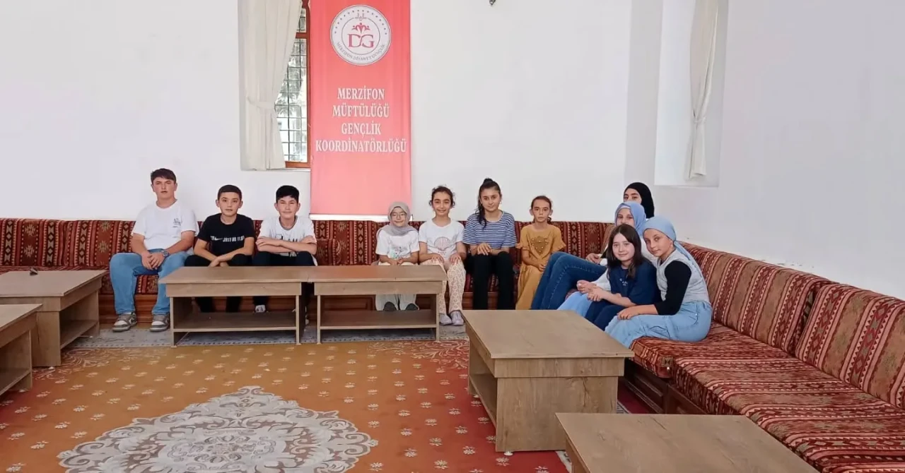 Merzifon Müftülüğü’nden Yaz Kur’an Kursu Öğrencilerine Ödüllü Hadis Yarışması