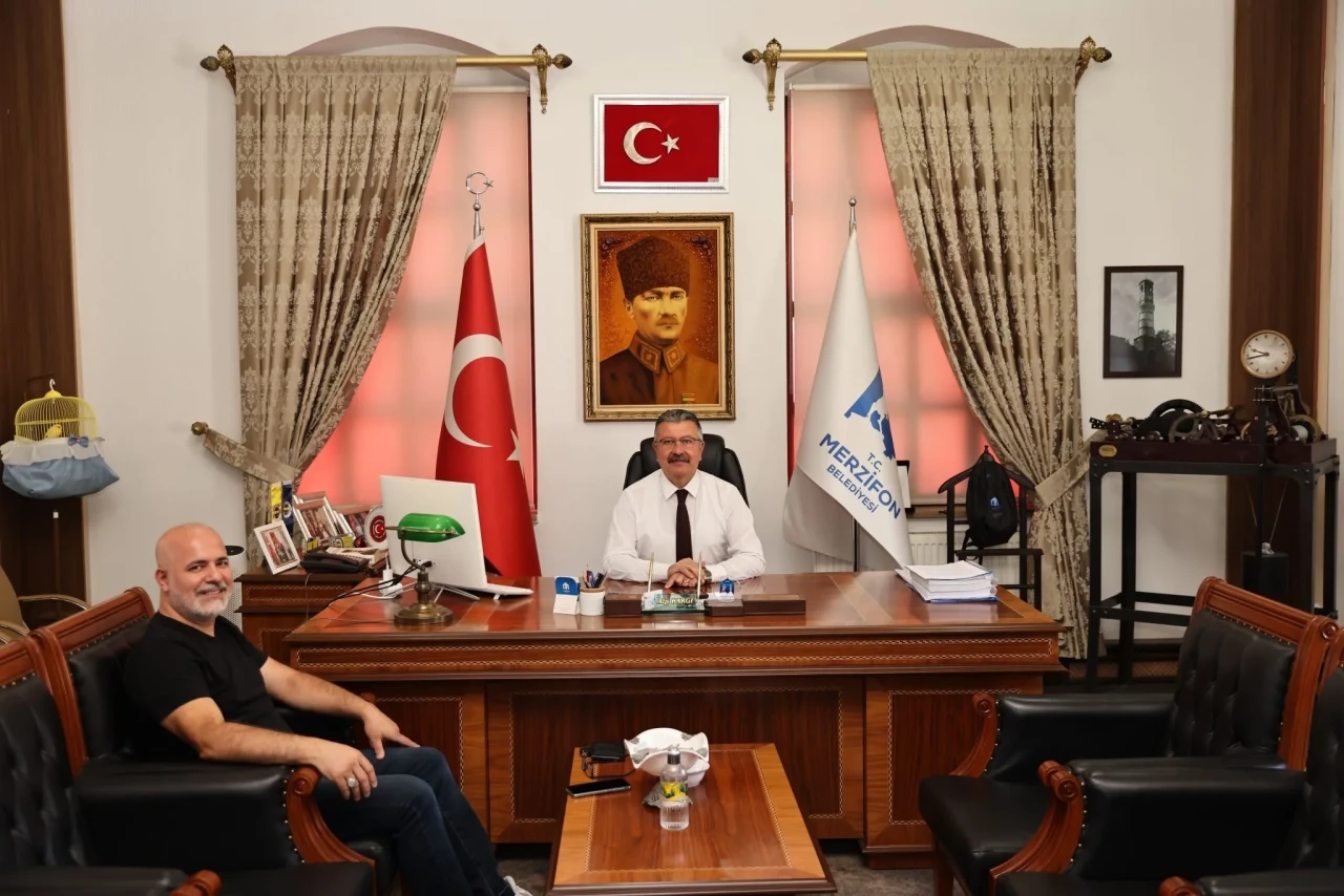 Emekli Bürokrat Hakan İsen’den Başkan Alp Kargı’ya Ziyaret