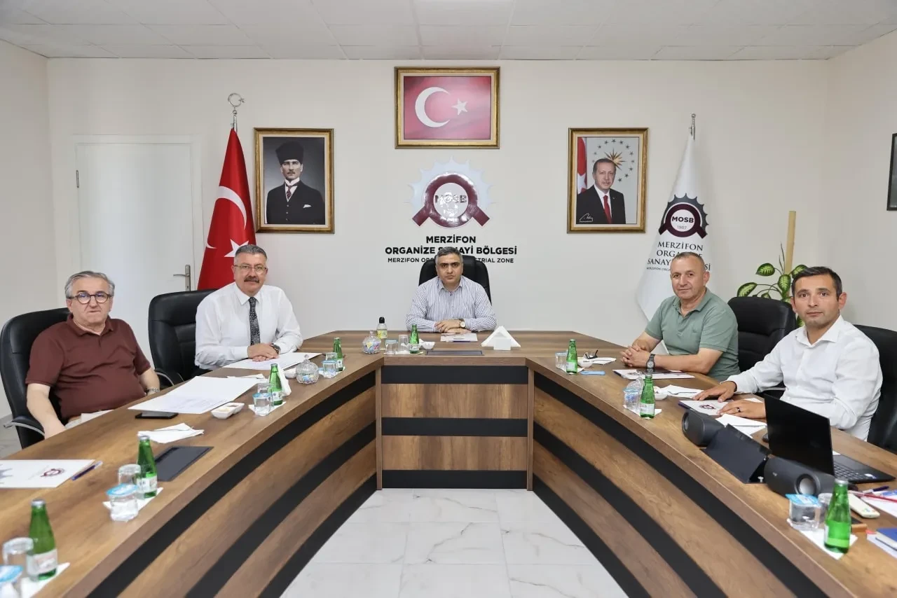 Merzifon OSB Yönetim Kurulu Toplantısı Kaymakam Ahmet Karaaslan Başkanlığında Gerçekleştirildi