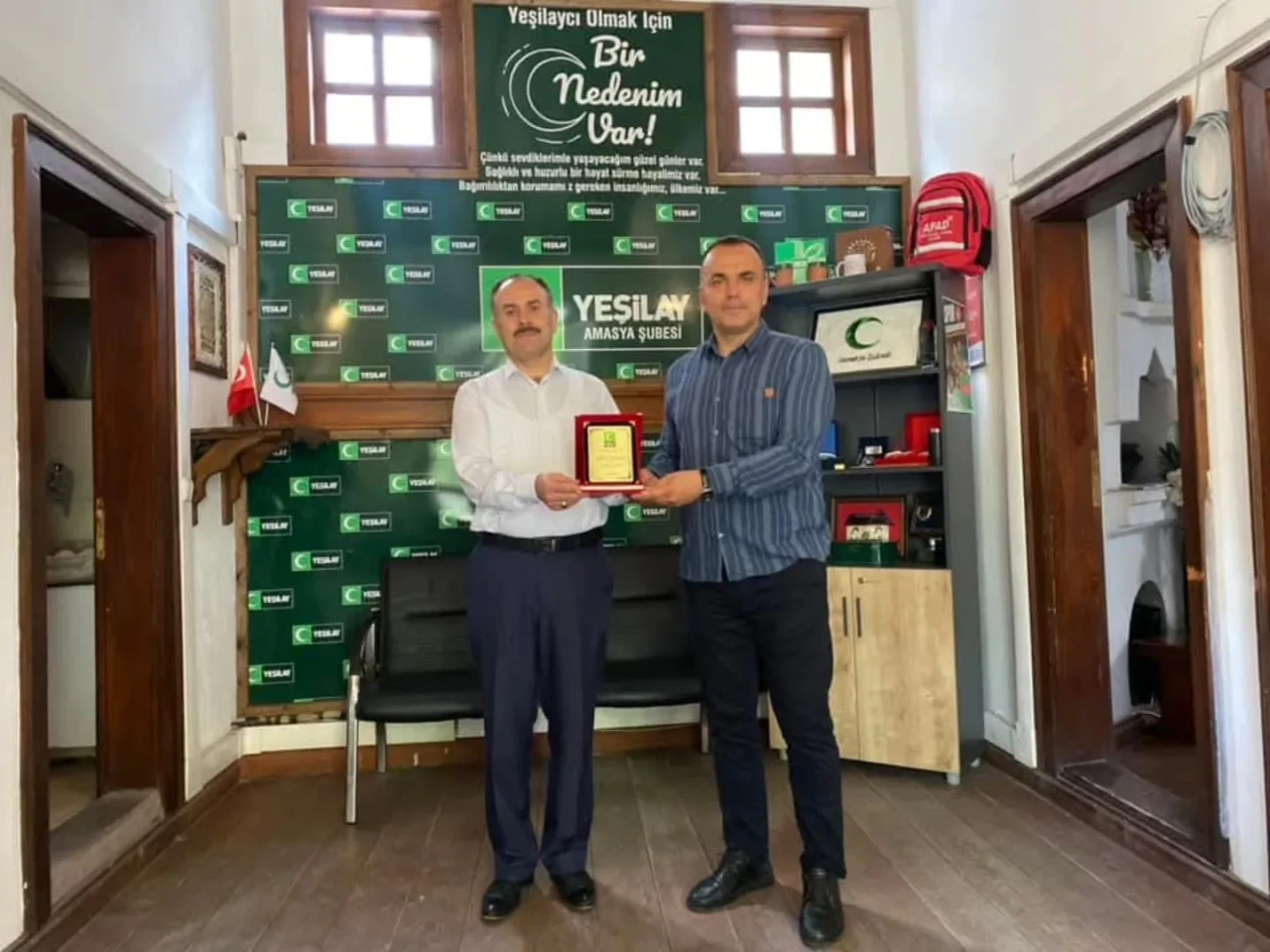 Amasya Denetimli Serbestlik Müdürü Bekir Türkmen’den Yeşilay’a Veda Ziyareti