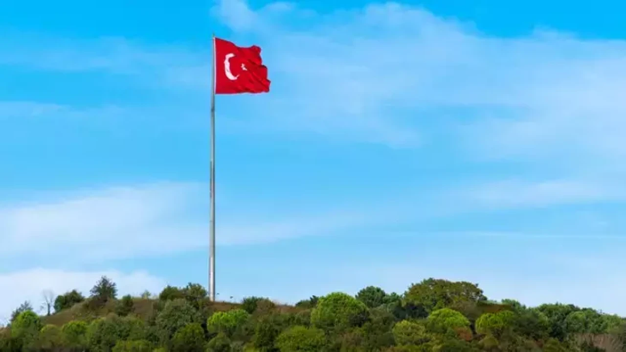 Rüyada Bayrak Görmek Ne Anlama Gelir?