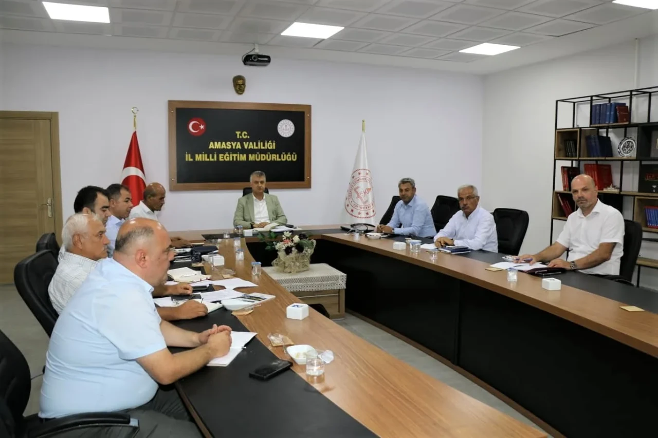 Amasya’da 2025-2026 Eğitim Öğretim Yılı Sene Başı Değerlendirme Toplantısı Yapıldı