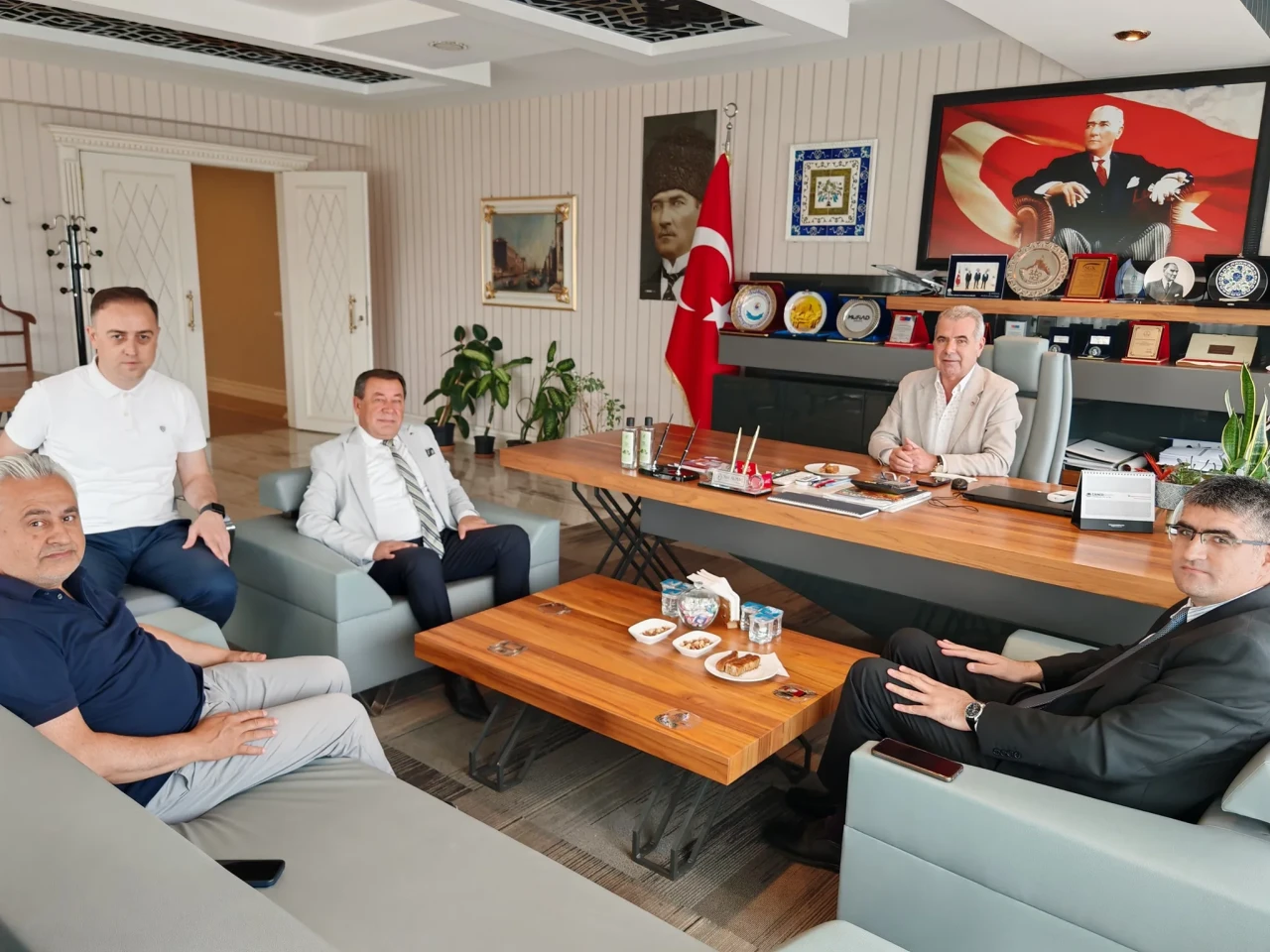 KOSGEB Amasya Müdürü Hamdullah Çelebi’den Merzifon TSO’ya Ziyaret