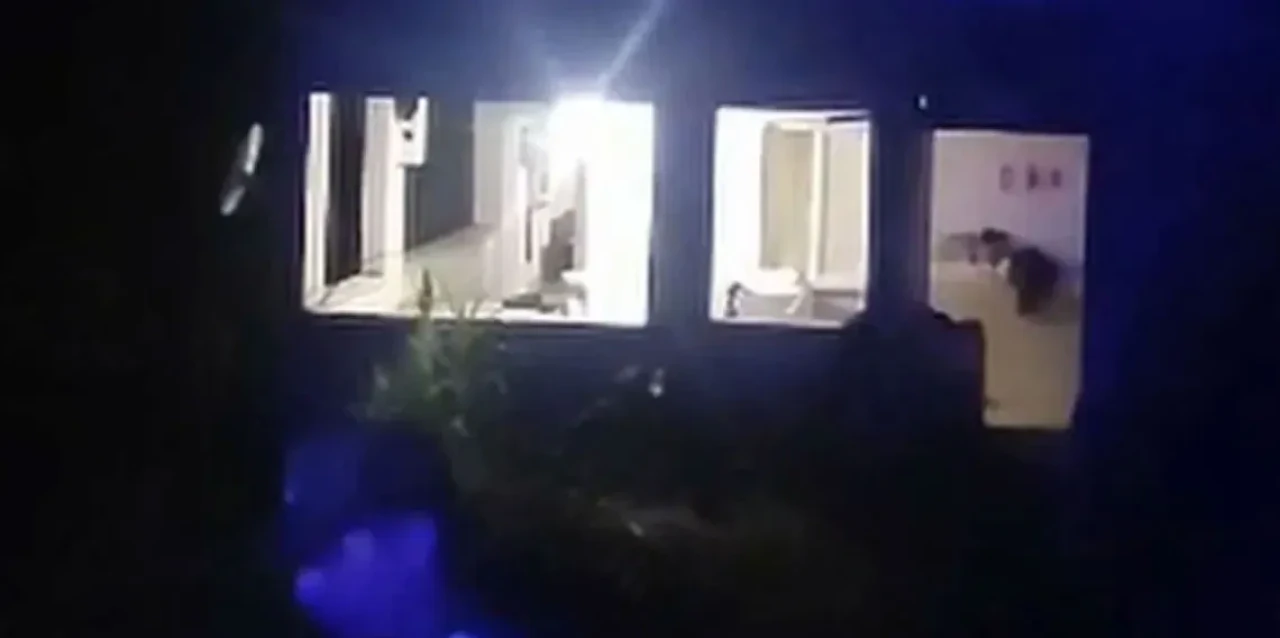 Evinde tartıştığı 2 kişiyi öldürüp kayıplara karıştı