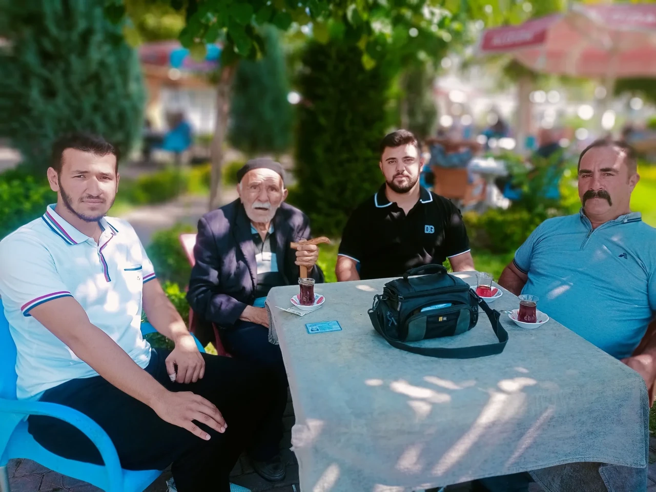 Örnek Davranış! Kahvede Unutulan 54 Bin Lira Sahibine Teslim Edildi