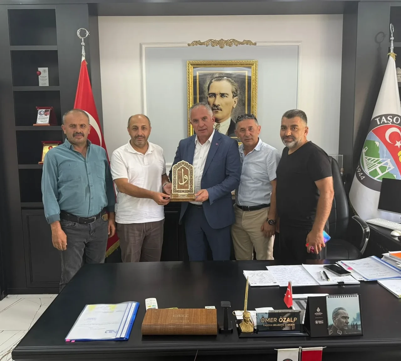 Kumluca Köyü Derneği’nden Başkan Özalp’a Ziyaret