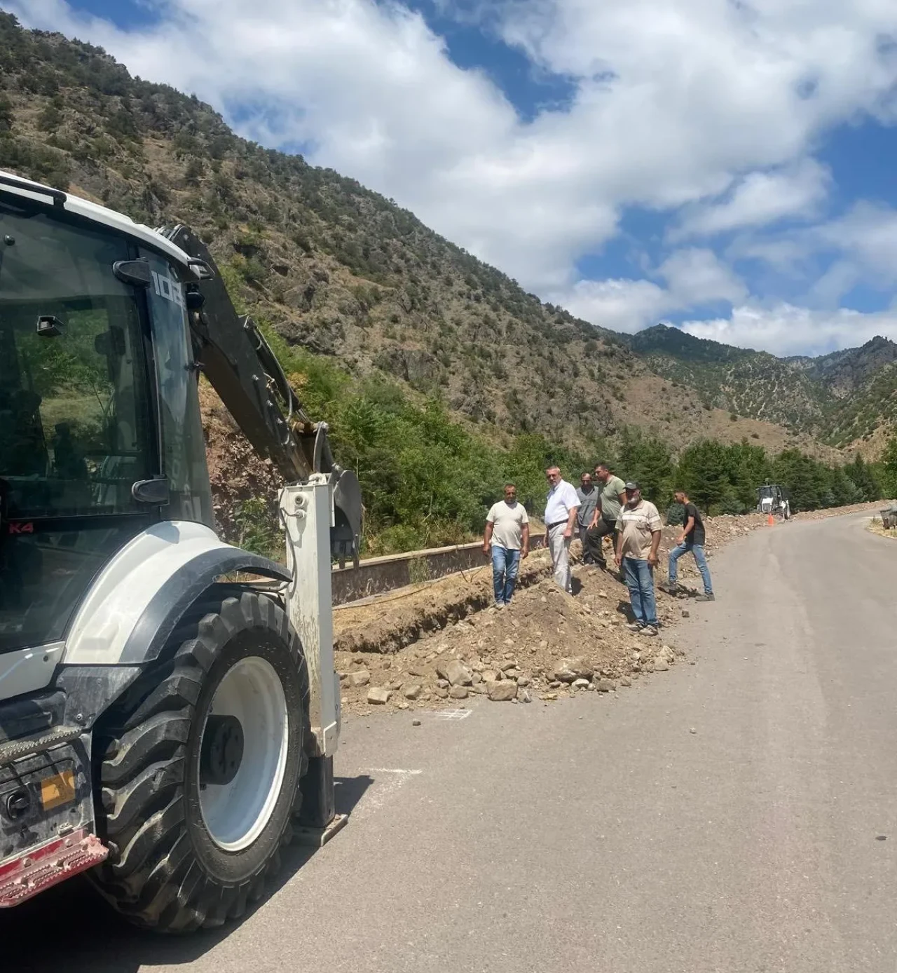 Ziyaret Belediyesi’nden Müjde: Saraycık Mahallesi’ne Doğalgaz Geliyor!